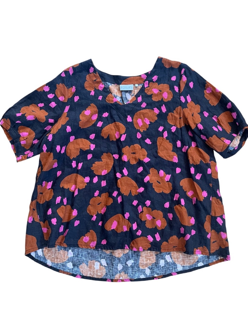 FOIL 100% Linen Artsy Art to Wear Abstract V-Neck Short Sleeve Boxy Oversize Tee
